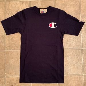 ❌SOLD❌ Champion Life Women’s Graphic Heritage Tee